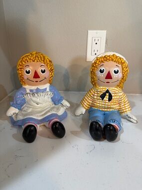 Vintage Bobbs Merrill 1974 Raggedy Ann & Andy Figurines